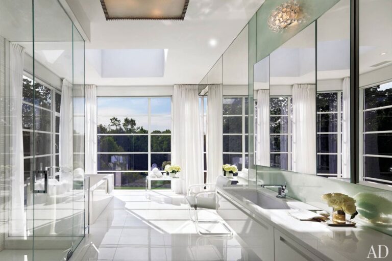 dam images decor 2012 08 bathrooms bathrooms 03 Inspirație pentru casa ta: 5 băi cu design uimitor. Ce le face atât de deosebite?